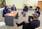 El Municipio recibió a miembros de Empleados de Comercio para analizar la situación de empleados de Servicios y Consultorías SA