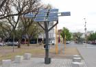 Se inauguró un “árbol solar” en el Centro Cívico