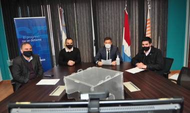 Se entregaron cabinas de aislamiento al COE Regional para tratamiento de pacientes con Covid