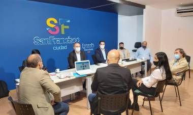 El municipio busca vincular su incubadora de empresas al programa provincial IncubaCor