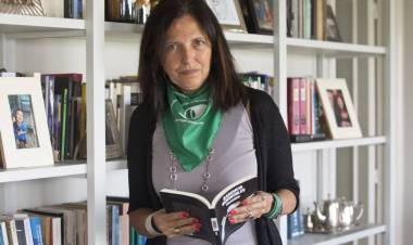 Claudia Piñeiro ganó el premio Dashiell Hammett de novela negra