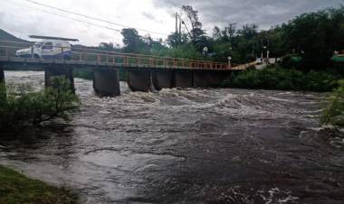 La Provincia dispuso ayuda para las localidades afectadas por la tormenta
