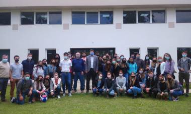 Estudiantes de la carrera Licenciatura Administración del CRES visitaron el Parque Industrial San Francisco