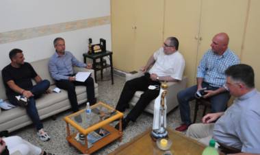 El intendente acordó estrategias de trabajo conjunto con el Obispado de San Francisco