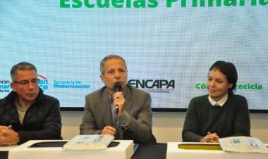 Se presentaron los “Puntos Verdes en establecimientos educativos”