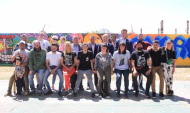 Se inauguraron los “Murales de Cervantes”