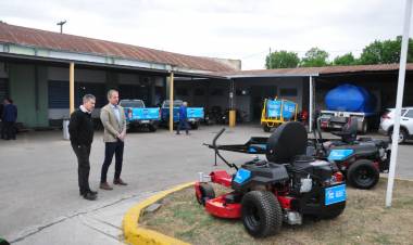 Se incorporan nuevas maquinarias a la Secretaría de Servicios Públicos