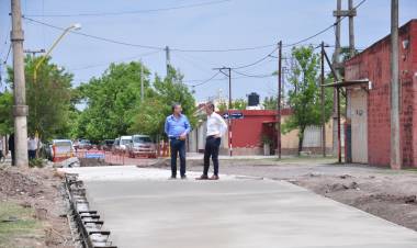 Bernarte supervisó el avance de obras de pavimentación