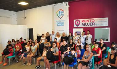 Se entregaron ajuares del Programa Protección de la embarazada y su bebé