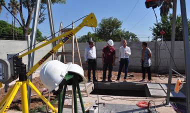 Bernarte recorrió el avance de obra de la Estación de bombeo del sistema de cloacas de barrio La Milka