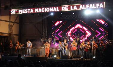 En San Basilio reeditan la Fiesta Nacional de la Alfalfa