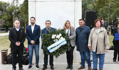 Se realizó el acto por el aniversario de la muerte del Gral. San Martín