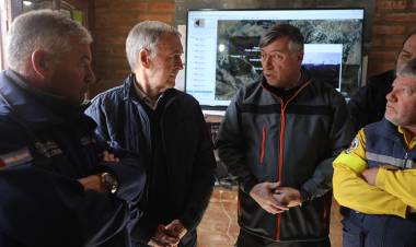 Incendios: Schiaretti anunció asistencia por $12 millones para Villa Yacanto