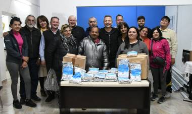 El municipio entregó 600 kilos de leche fortificada a comedores y merenderos comunitarios