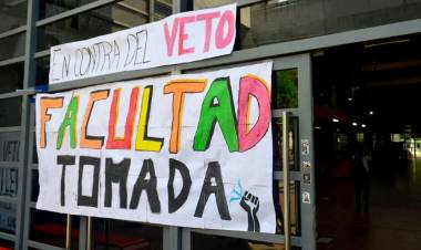 Crece el reclamo por el presupuesto universitario: estudiantes de la UNC continúan las tomas contra el veto de Milei