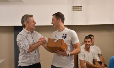 Hermanamiento con Pinerolo: Campeón de esgrima del Piemonte visita San Francisco