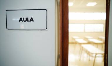 Ciclo lectivo 2025: escuelas secundarias orientadas y técnicas podrán cambiar su orientación