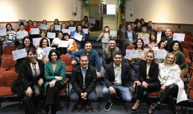 Veinte emprendedores locales recibieron certificados del programa ‘San Francisco Emprende’
