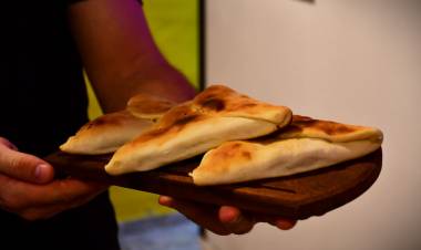 Hoy se repite “La Noche de la pizza y la empanada”