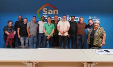 Bernarte se reunió con los miembros del Consejo Pastoral de San Francisco