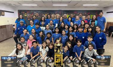 Brillante participación de la Escuela Municipal de Danzas Folklóricas en festival de Arroyito