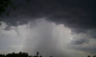 Continúa vigente la alerta por tormentas para este martes en la provincia