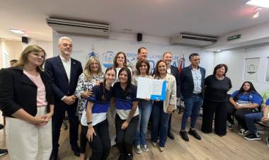 Se oficializó la firma de los convenios del Plan de Formación Dual para escuelas técnicas