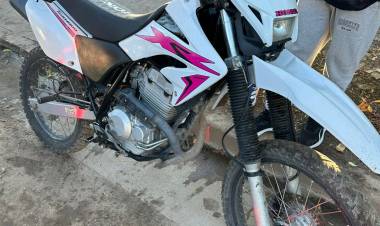 Frustraron el robo de una moto en barrio San Cayetano: un menor quedó a disposición de la Justicia