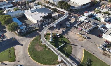 Más de 1200 metros de recorrido, 2.875 m² de bicisenda y 32 árboles: algunos números de la transformación del acceso oeste