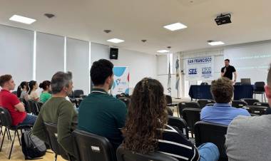 Continúan abiertas las inscripciones para ingresar a las carreras universitarias del CRES en 2027