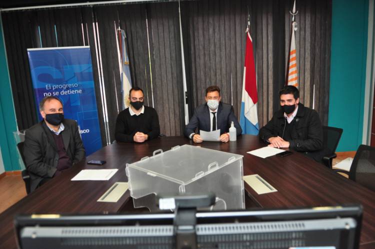 Se entregaron cabinas de aislamiento al COE Regional para tratamiento de pacientes con Covid