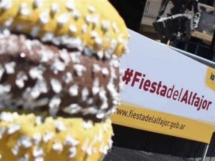Más de 70 expositores de todo el país durante la Fiesta Nacional del Alfajor en La Falda