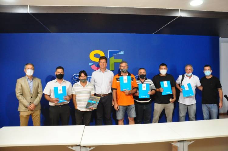 Ayuda económica para organizar la doble San Francisco-Miramar