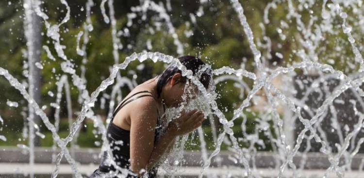 La ola de calor no afloja: se espera que la máxima llegue a 40° este martes