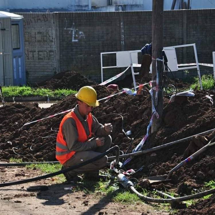 Cloacas: se completará el sector restante entre barrios Bouchard y San Martín