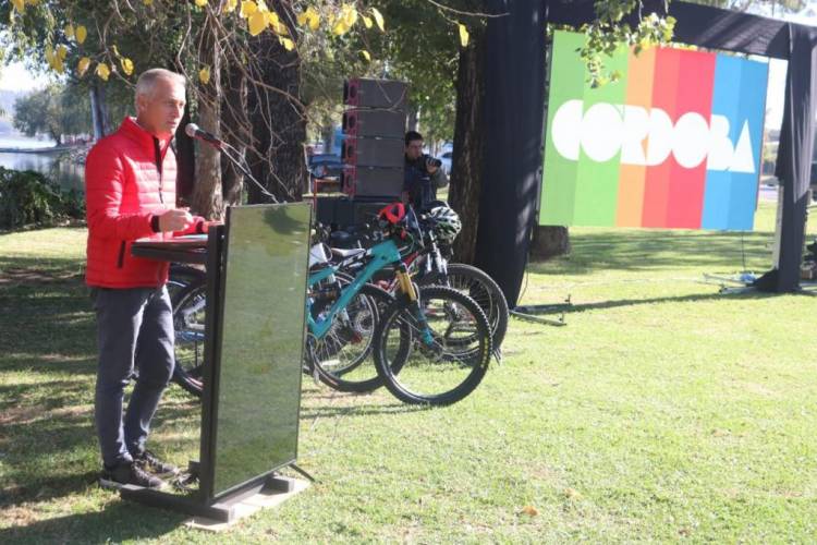 Córdoba presentó el Mes del Cicloturismo