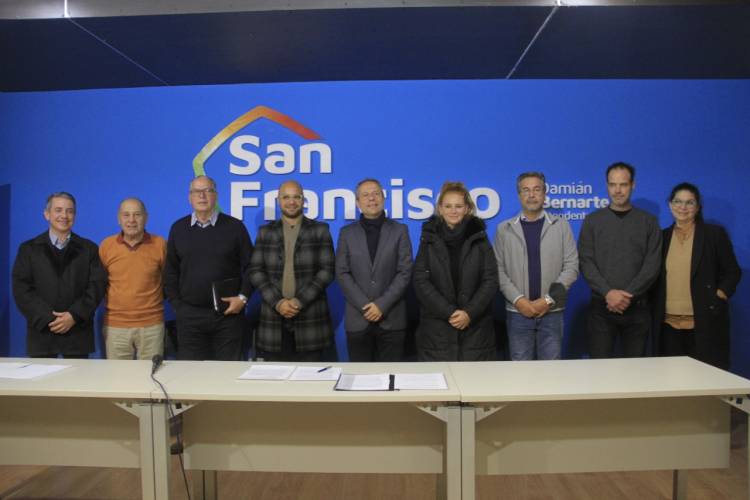 Bernarte anunció el lanzamiento del Concurso “Renovación Urbana y Paisajística del Bv. 25 de Mayo”