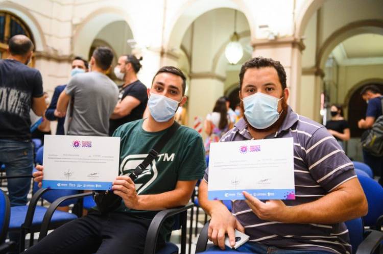 Ofrecen créditos a tasa cero a emprendedores jóvenes de Córdoba