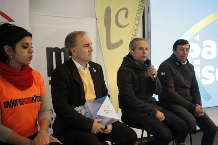 Se anunció una capacitación sobre uso de maquinaria pesada