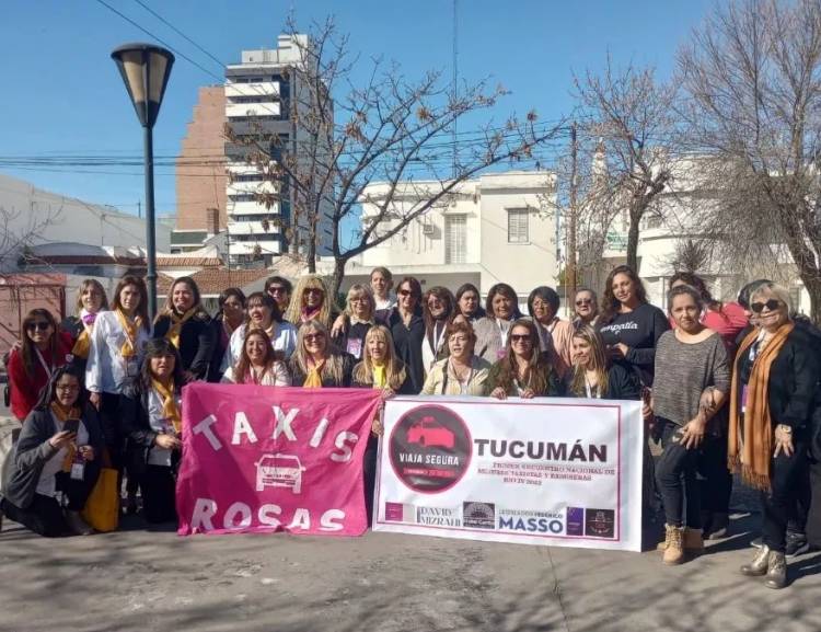 El Encuentro de Mujeres Taxistas congregó a casi 150 delegadas de todo el país