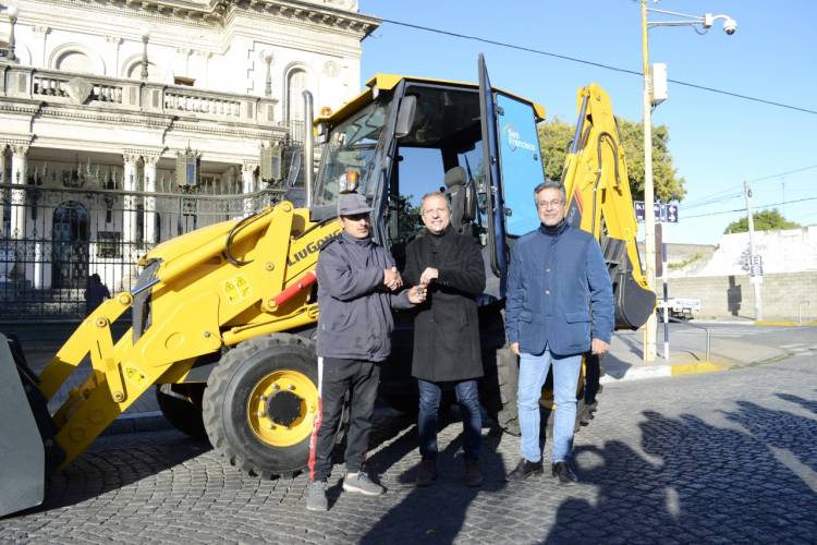 Nuevo vehículo engrosa el parque automotor municipal
