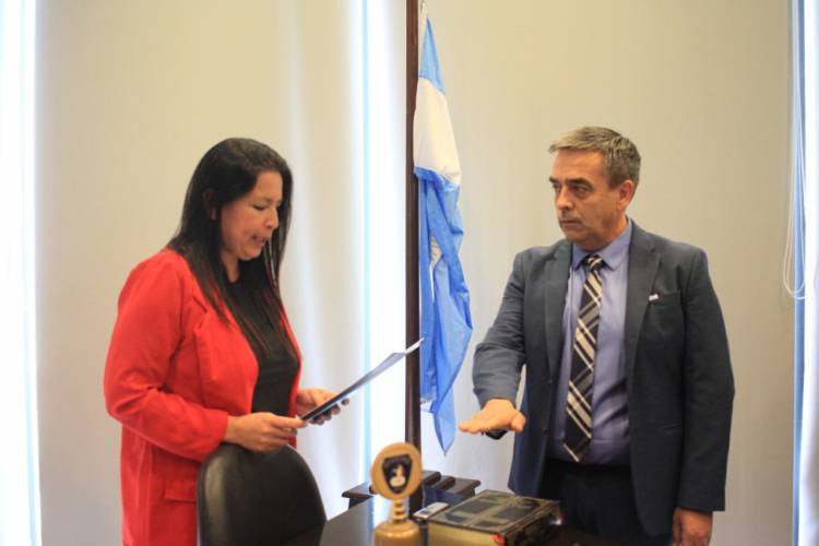 El Actual Presidente del Honorable Concejo Deliberante Gustavo Klein, asumió el cargo del Ejecutivo Municipal