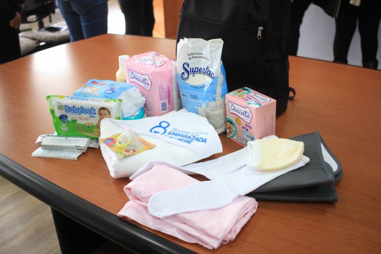 Programa Protección de la Embarazada y su bebé: 15 mamás recibieron sus ajuares