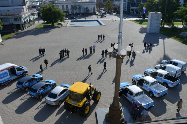 El municipio suma 10 nuevas unidades a su Parque Automotor