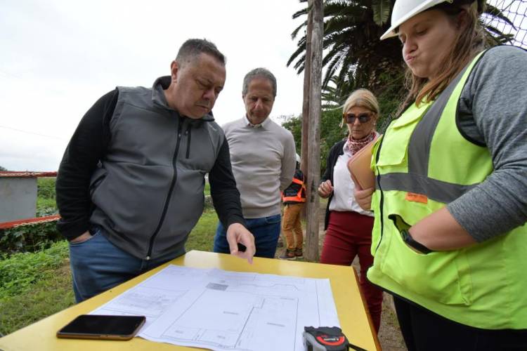 Comenzó la obra de provisión de gas natural para la guardería Manuel Belgrano