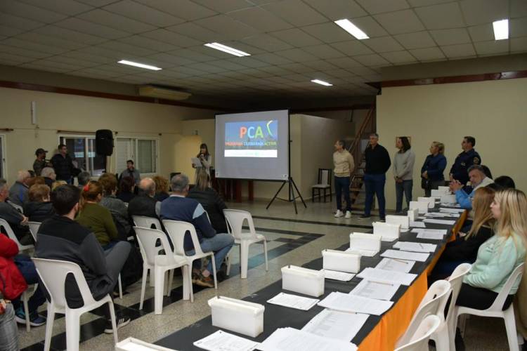 Los barrios Vélez Sársfield y Sarmiento ya cuentan con alarmas comunitarias