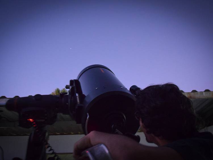 La Luna, Saturno y objetos estelares podrán verse en agosto en el Observatorio de la UTN