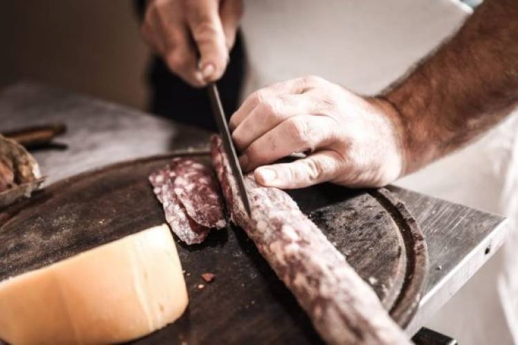  Gran expectativa en Colonia Caroya por la Fiesta Provincial del Salame