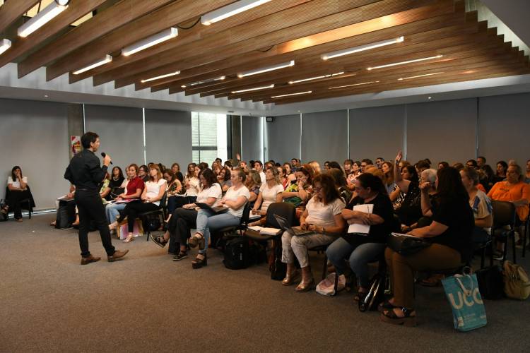 Se concretó la capacitación para la emisión de títulos digitales