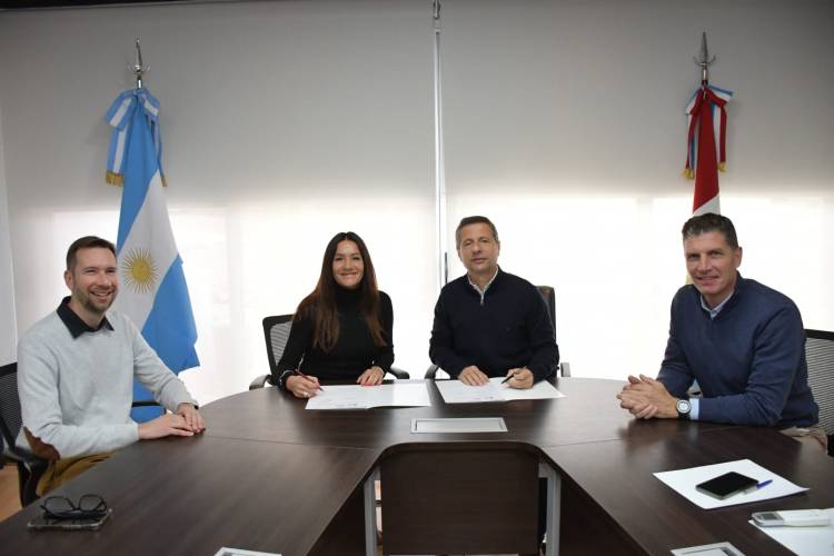 El municipio lanza una capacitación para docentes